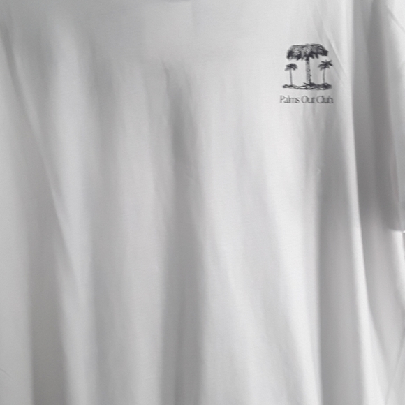 Brand new with tags trendy H&M city t shirt - Picture 8 of 17